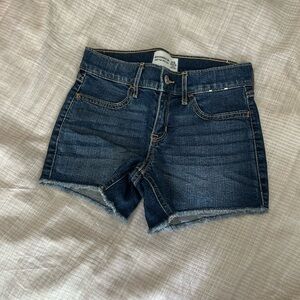 Abercrombie kids Jena shorts size 9/10
